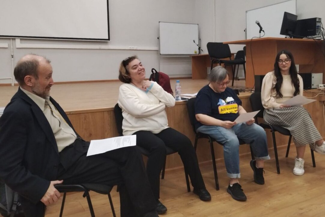 Состоялся пятый семинар нашего компаративистического сезона "Эмпатия в понимающей психотерапии и человекоцентрированном подходе. Часть 4" Иллюстрация к новости: Состоялся пятый семинар нашего компаративистического сезона "Эмпатия в понимающей психотерапии и человекоцентрированном подходе. Часть 4"